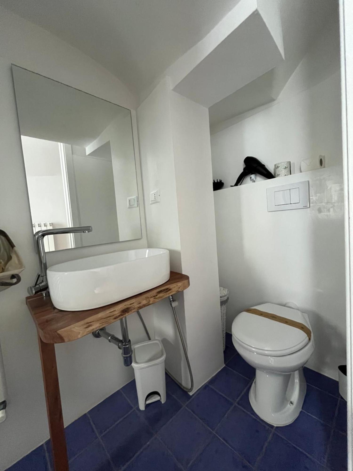 Ostuni 21Mqsuitehomes, Appartamento Con Mini Piscina Privata, Appartamenti Con Vasca Idromassaggio & Appartamenti Standard Kültér fotó