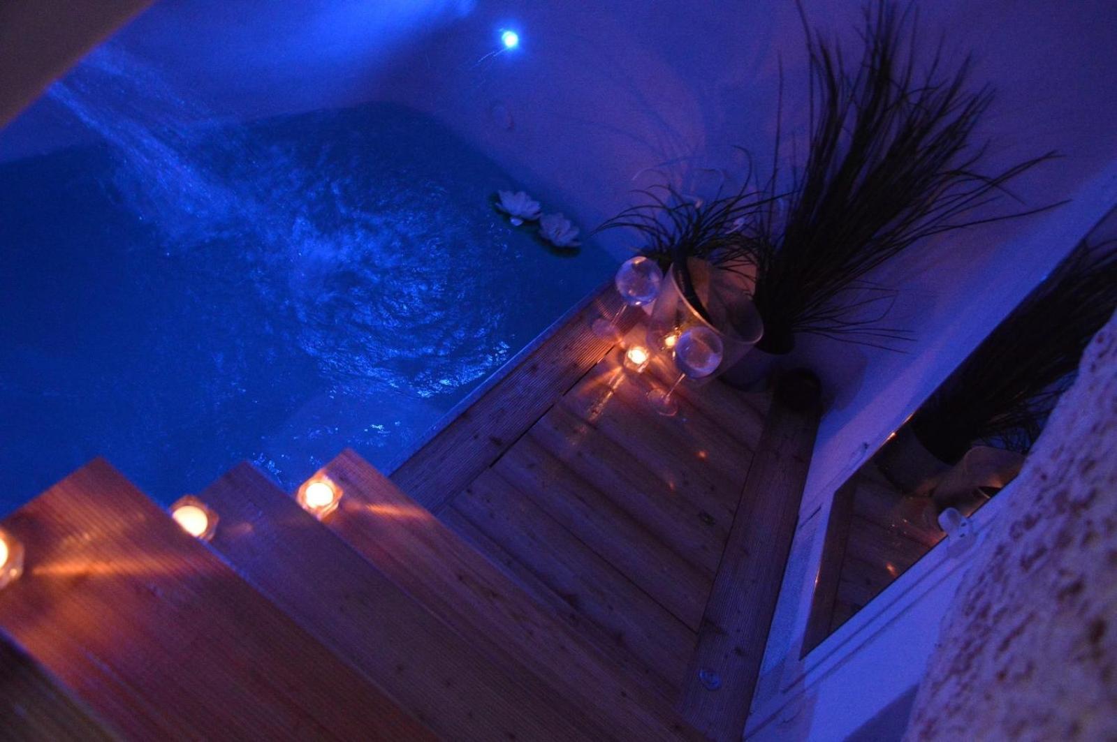 Ostuni 21Mqsuitehomes, Appartamento Con Mini Piscina Privata, Appartamenti Con Vasca Idromassaggio & Appartamenti Standard Kültér fotó